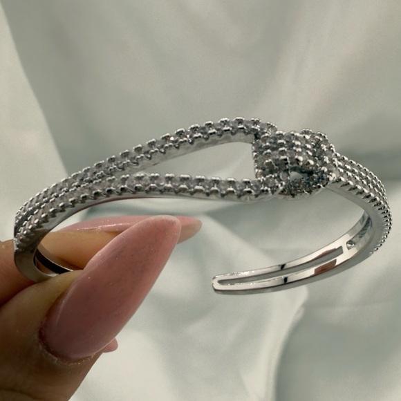 Classic Wedding Silver Crystal Bracelet - Picture 8 of 8